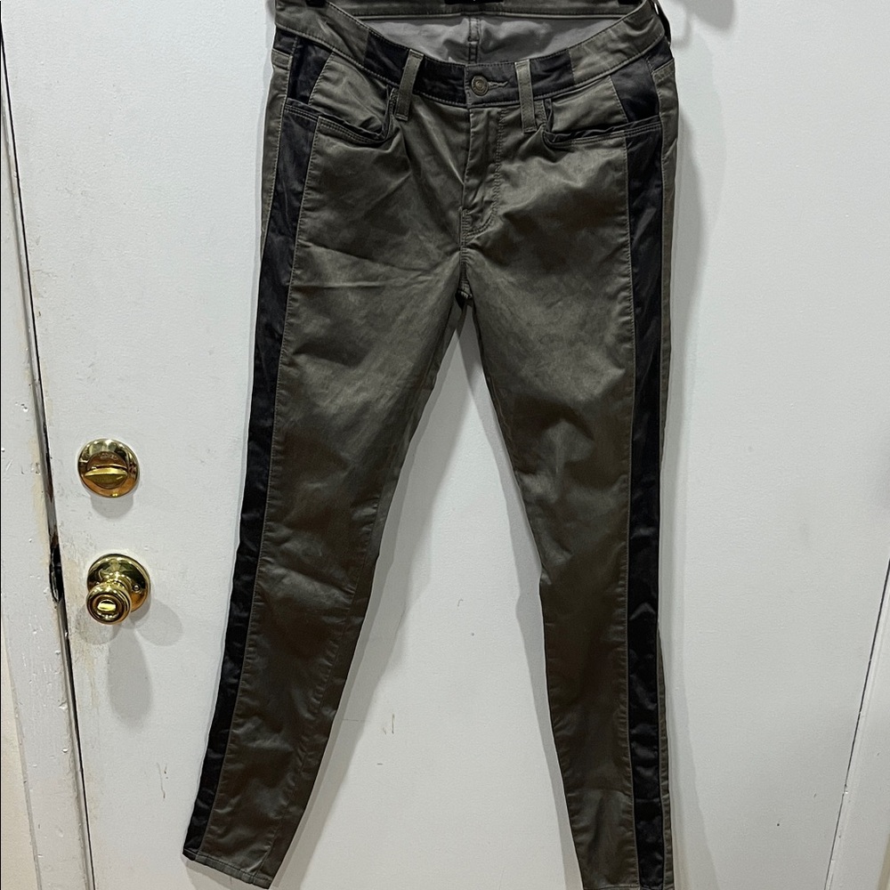 7 For All Mankind Olive and Black Women Jeans